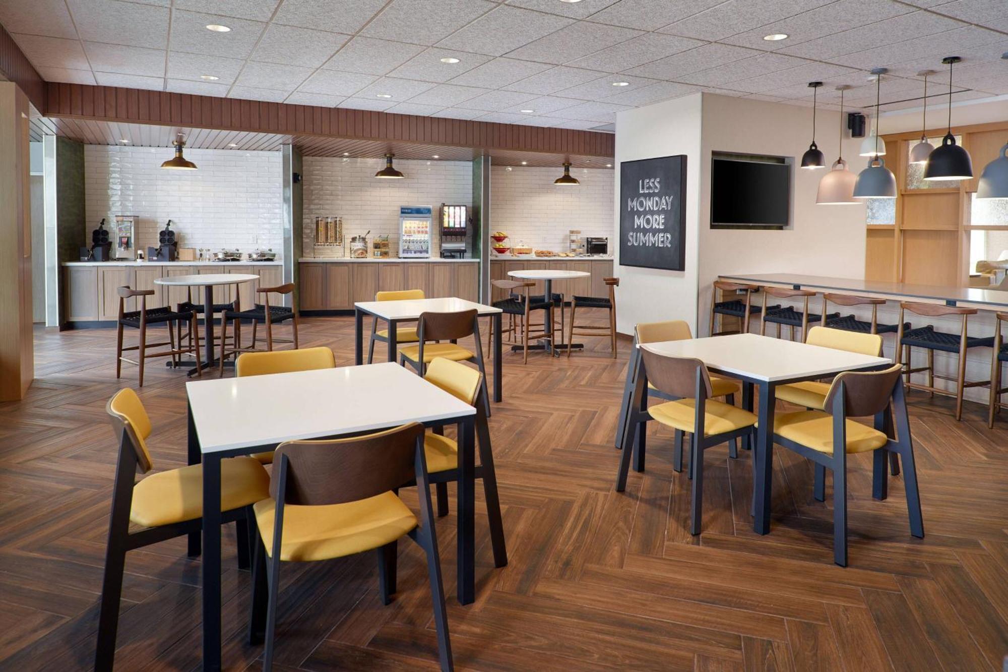 Fairfield Inn & Suites By Marriott Athens-University Area Eksteriør billede