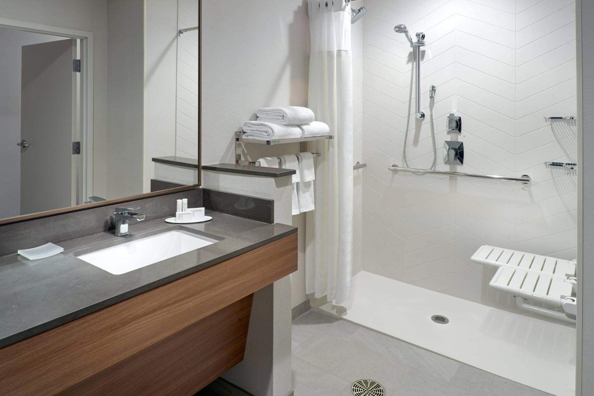 Fairfield Inn & Suites By Marriott Athens-University Area Eksteriør billede